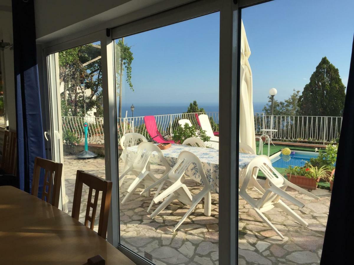 Villa Asia Holiday Home Сант-Агата-суи-Дуэ-Гольфи Экстерьер фото